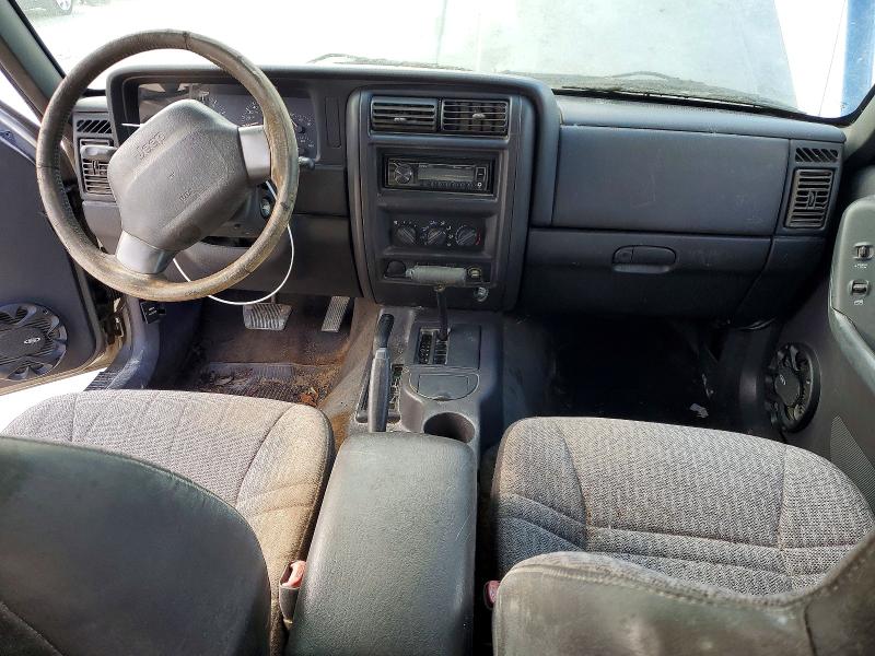 Photo 8 from auction – 2001 JEEP CHEROKEE with VIN 1J4FF48S21L508728