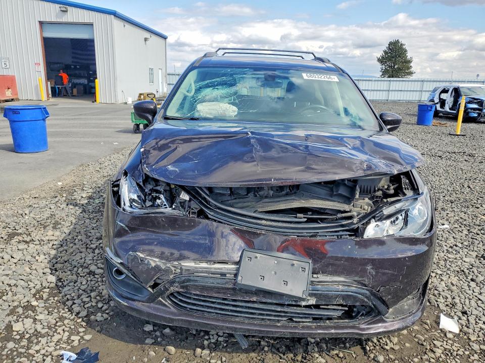 صورة رقم 5 من المزاد - 2018 CHRYSLER PACIFICA مع VIN 2C4RC1L72JR359323