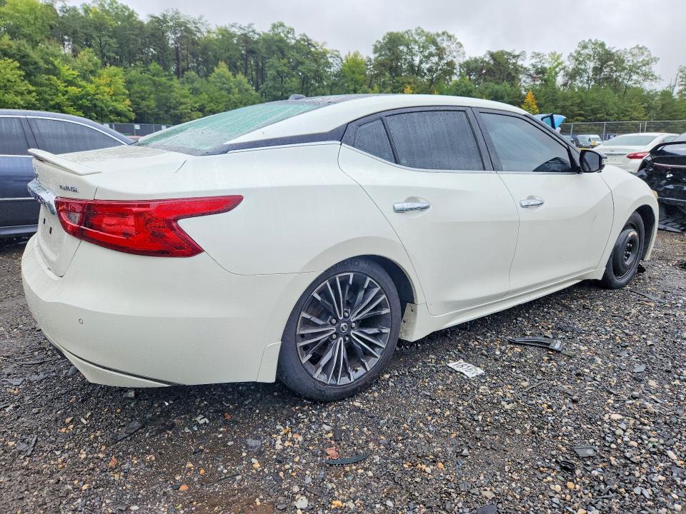 Снимка 3 от търг – 2016 NISSAN MAXIMA с VIN 1N4AA6AP2GC403637