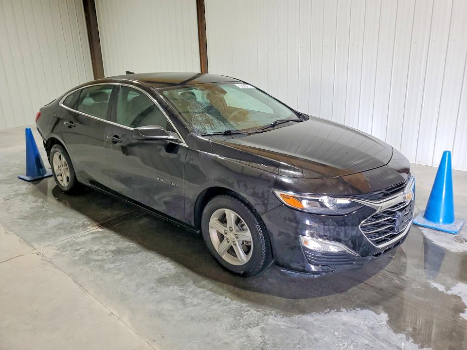 Photo 4 from auction – 2023 CHEVROLET MALIBU with VIN 1G1ZB5ST7PF235890
