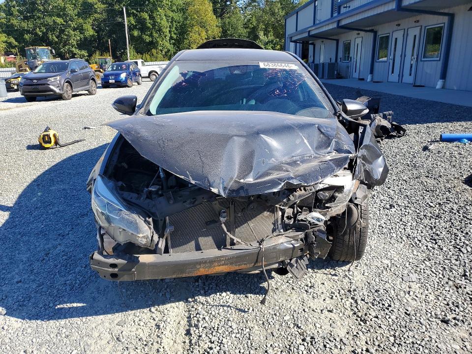 Photo 5 from auction – 2019 TOYOTA COROLLA with VIN 2T1BURHEXKC240439