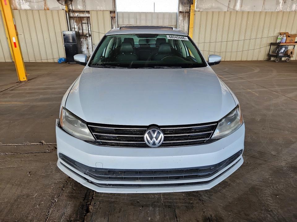 Photo 5 from auction – 2017 VOLKSWAGEN JETTA with VIN 3VWDB7AJ7HM355085