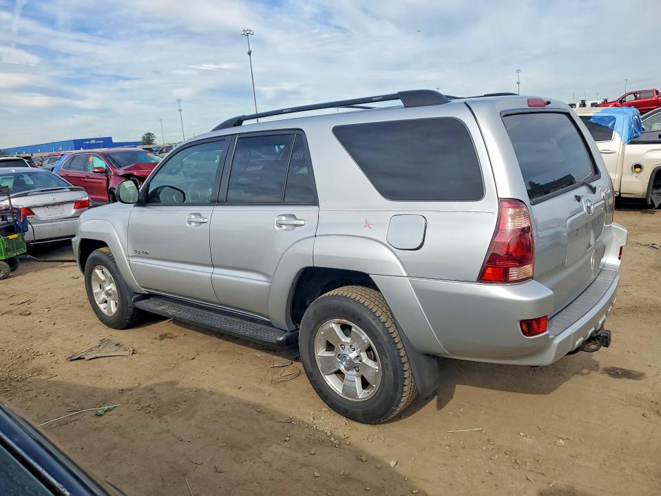 Photo 2 from auction – 2005 TOYOTA 4RUNNER with VIN JTEBT14R250057043