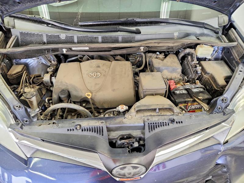 Photo 12 from auction – 2018 TOYOTA SIENNA with VIN 5TDKZ3DC1JS923607