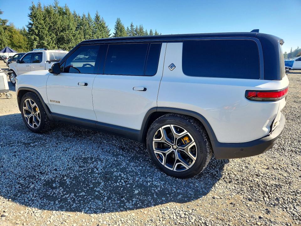 Photo 2 from auction – 2025 RIVIAN R1S with VIN 7PDSGCBP4SN057929