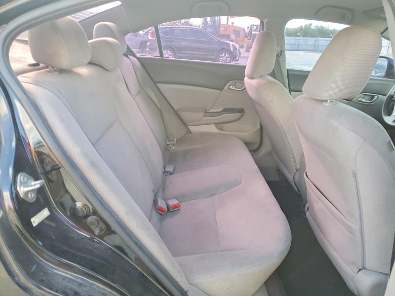 Снимка 10 от търг – 2012 HONDA CIVIC с VIN 2HGFB2F53CH611984