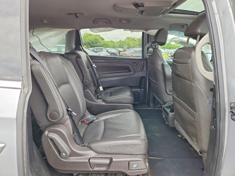 Снимка 11 от търг – 2019 HONDA ODYSSEY с VIN 5FNRL6H96KB007690