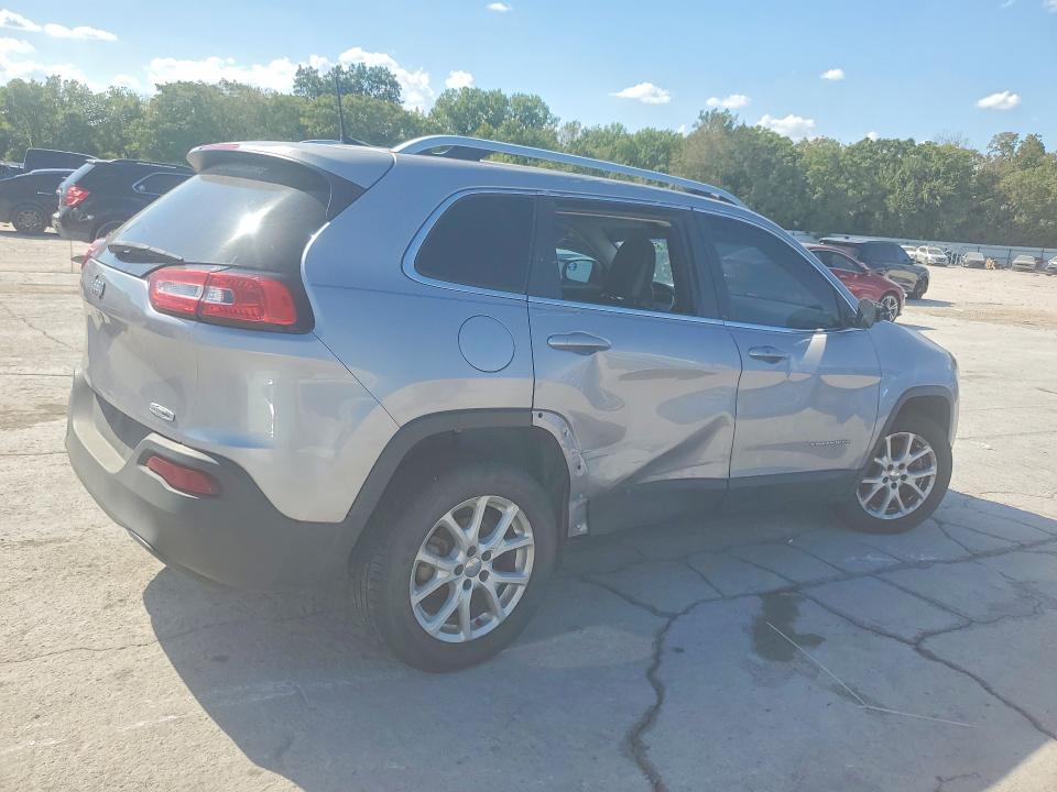 Photo 3 from auction – 2018 JEEP CHEROKEE with VIN 1C4PJLLB6JD568824