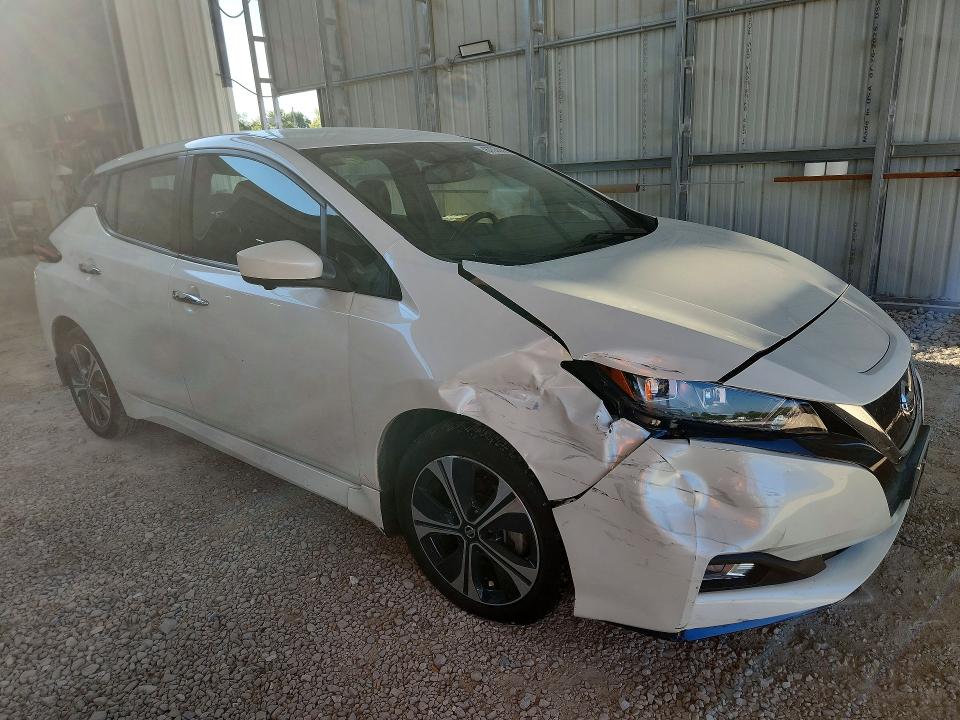 Foto 4 de la subasta – 2022 NISSAN LEAF con VIN 1N4BZ1CV4NC557730