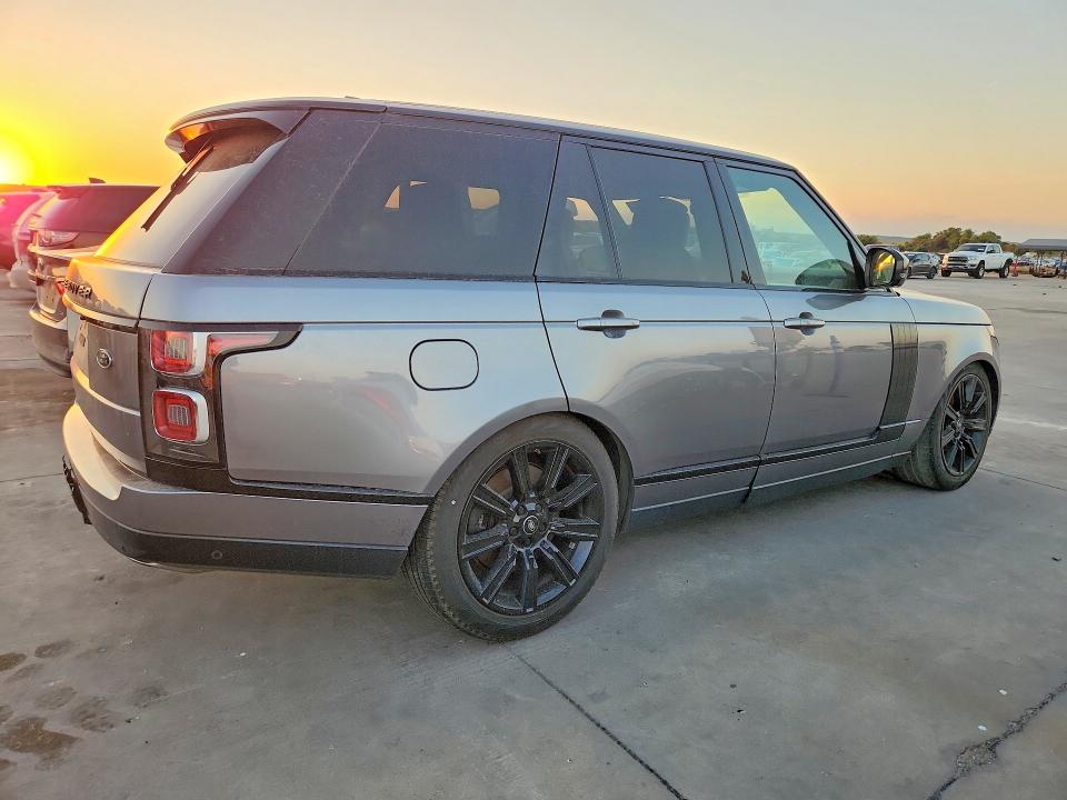 Photo 3 from auction – 2020 LAND ROVER RANGE ROVER with VIN SALGS2RU1LA590226