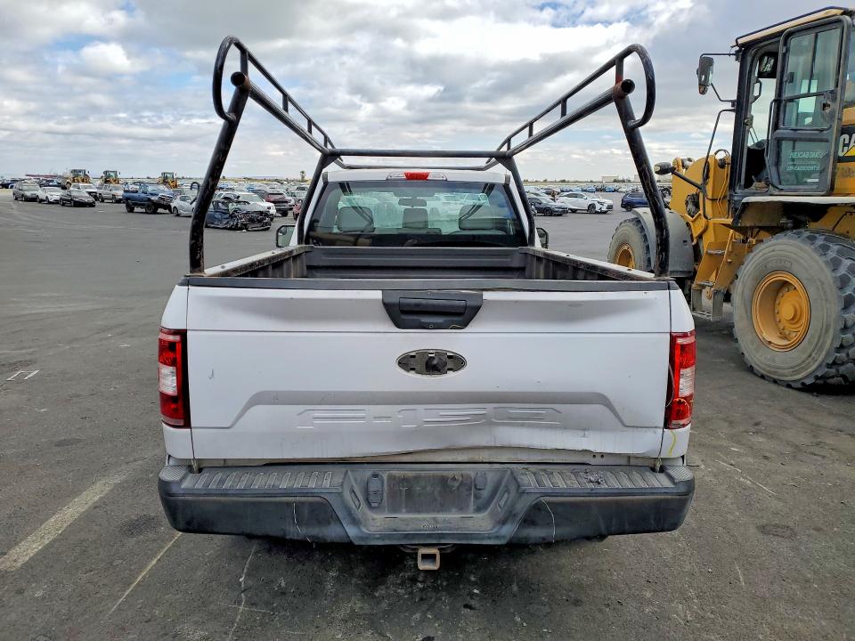 Photo 6 from auction – 2018 FORD F150 with VIN 1FTMF1CB4JKF61102