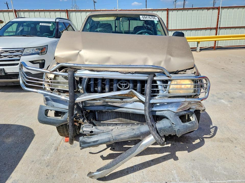 Photo 5 from auction – 2002 TOYOTA TACOMA with VIN 5TEWN72N32Z887805