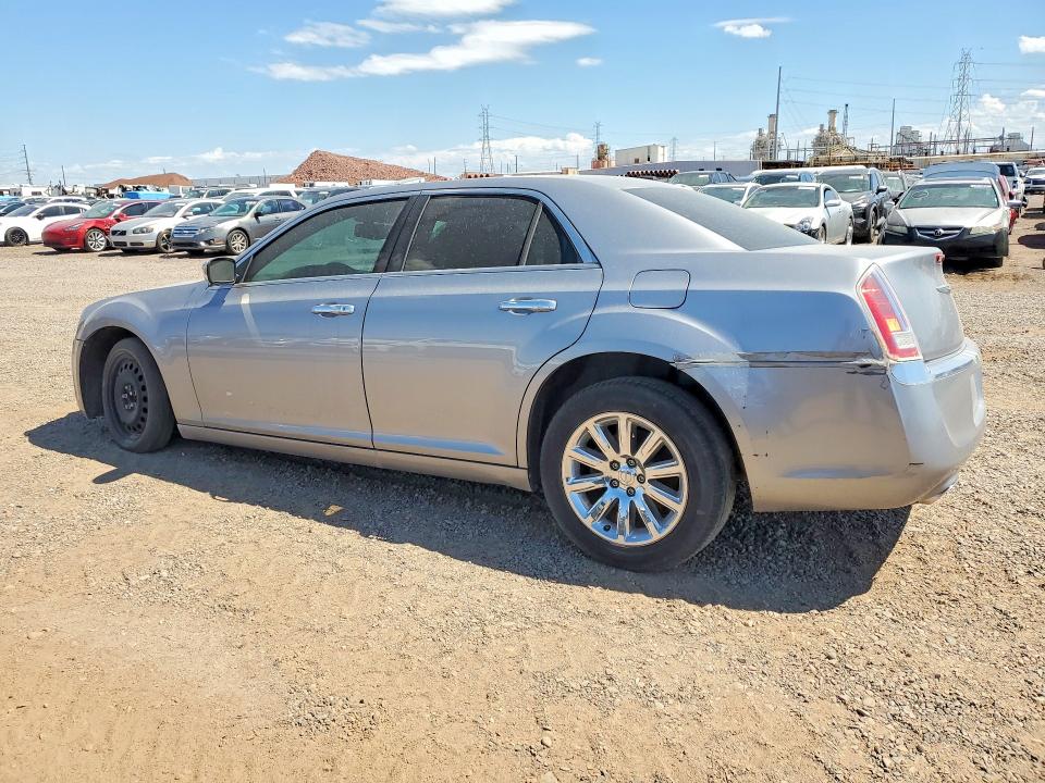 Photo 2 from auction – 2013 CHRYSLER 300C with VIN 2C3CCAEG8DH620231