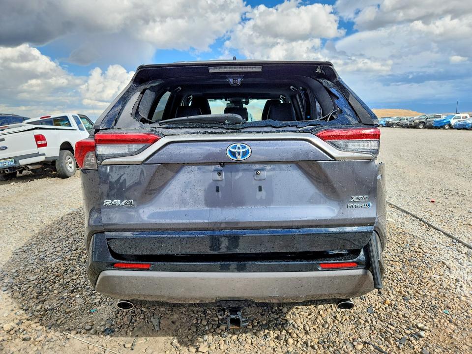 Photo 6 from auction – 2019 TOYOTA RAV4 with VIN JTMEWRFV9KJ017002