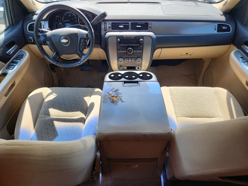 Photo 8 from auction – 2008 CHEVROLET TAHOE with VIN 1GNFC13C38R123643