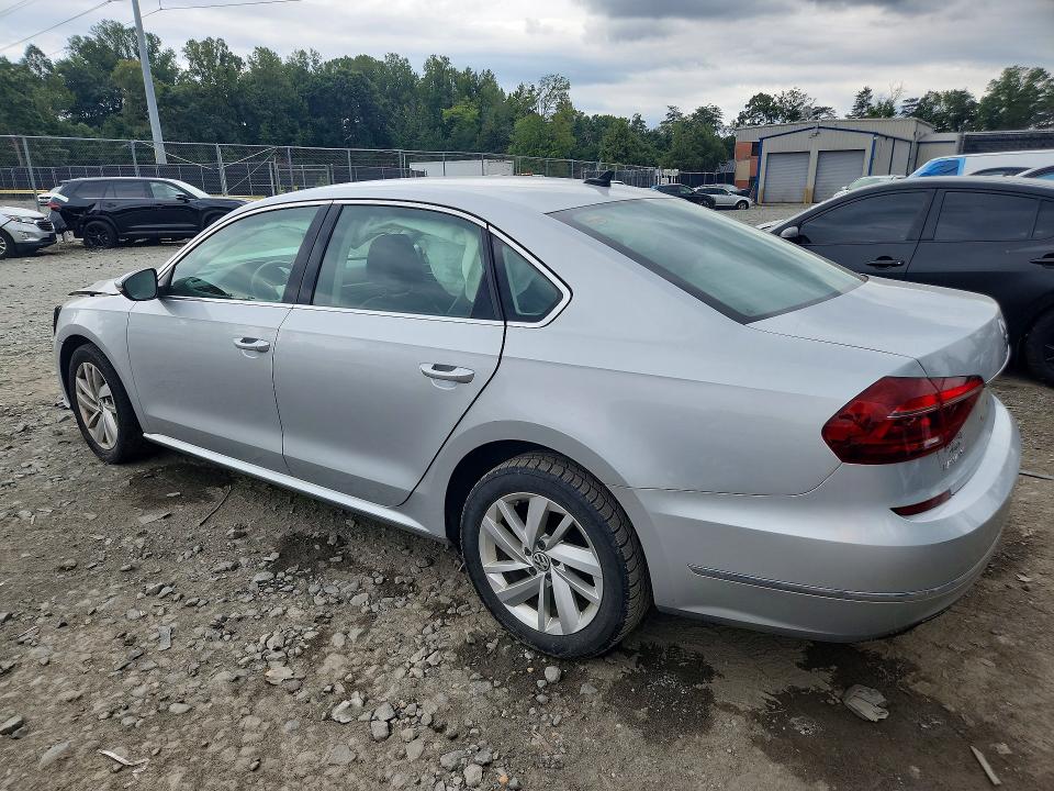 Photo 2 from auction – 2018 VOLKSWAGEN PASSAT with VIN 1VWBA7A30JC029065