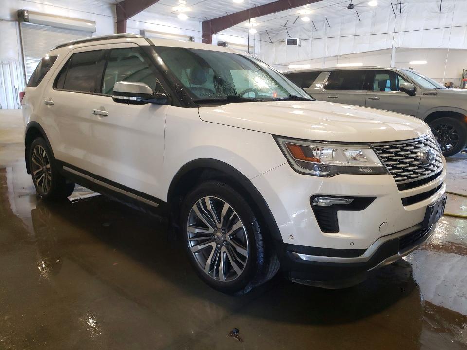 Photo 4 from auction – 2019 FORD EXPLORER with VIN 1FM5K8HT2KGA51888