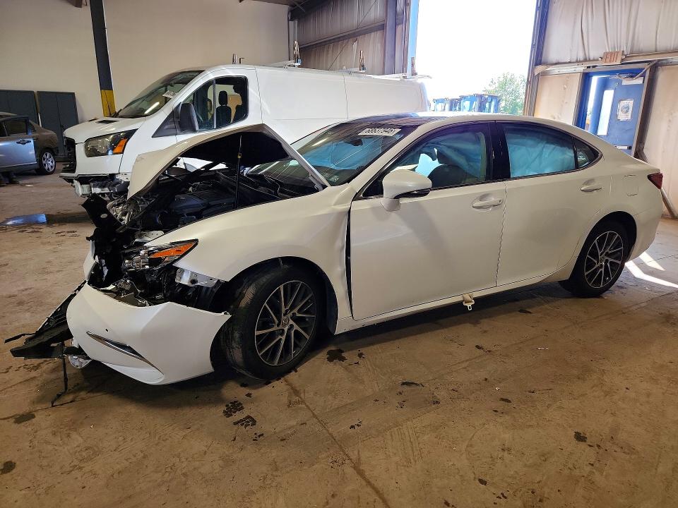Фото 1 с аукциона – 2018 LEXUS ES с VIN 58ABK1GGXJU082703