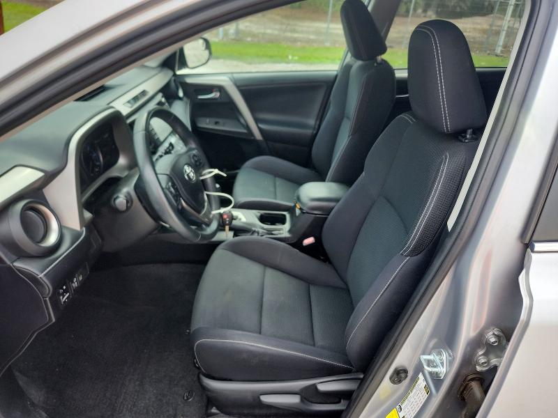 Photo 7 from auction – 2017 TOYOTA RAV4 with VIN 2T3WFREVXHW335646