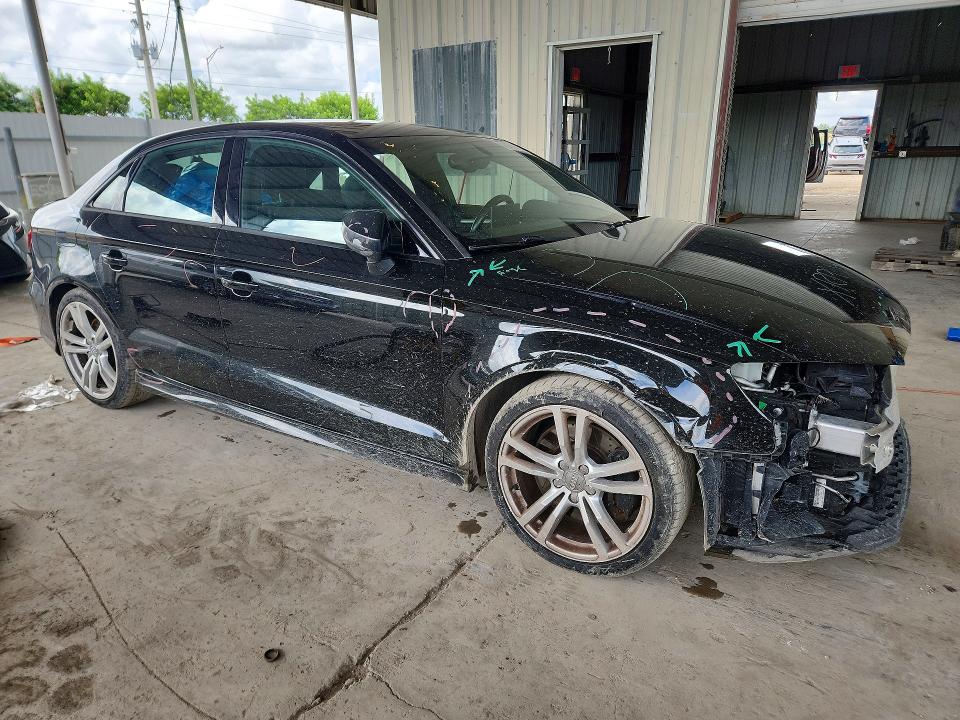 Photo 4 from auction – 2015 AUDI A3 with VIN WAUBFGFF0F1093758