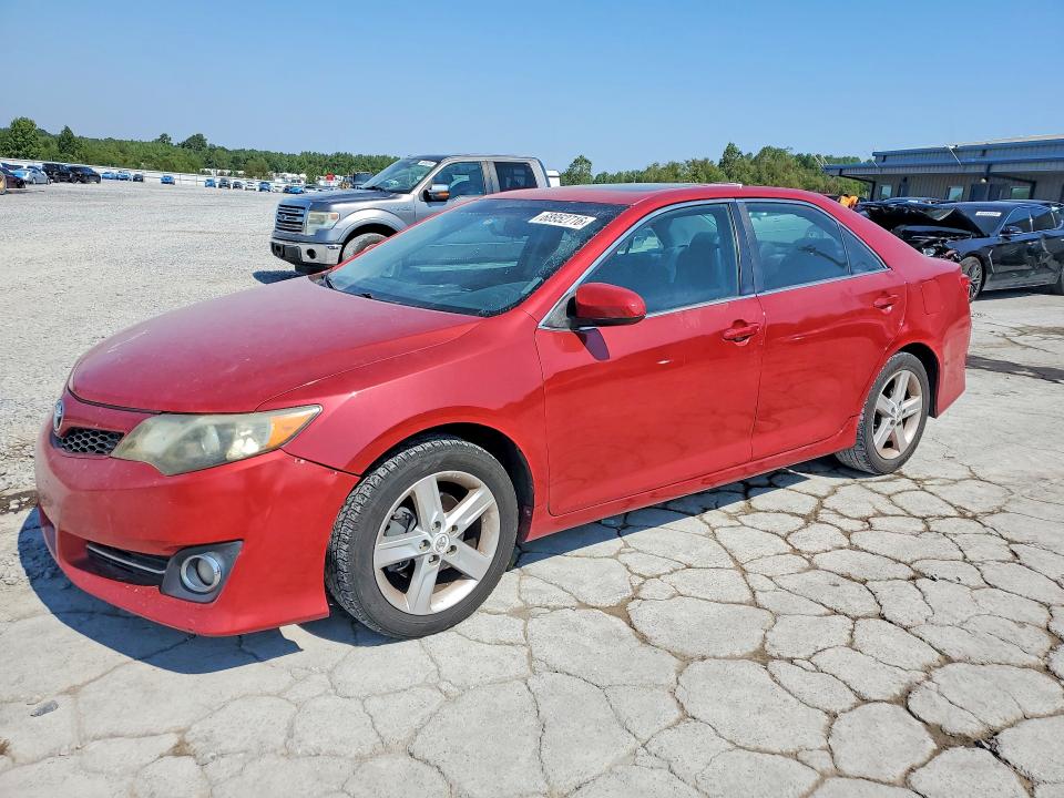 Снимка 1 от търг – 2012 TOYOTA CAMRY с VIN 4T1BF1FK2CU561833