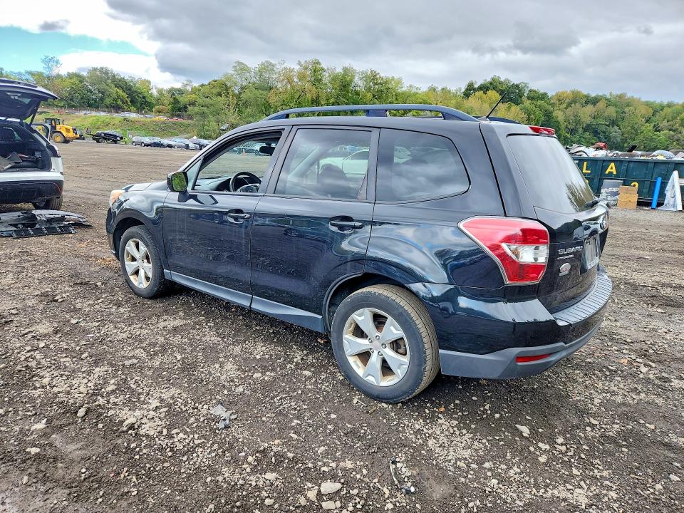 Фото 2 с аукциона – 2015 SUBARU FORESTER с VIN JF2SJADC4FH534095