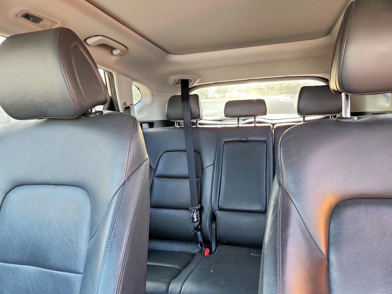 Photo 10 from auction – 2016 HYUNDAI TUCSON with VIN KM8J3CA24GU095075
