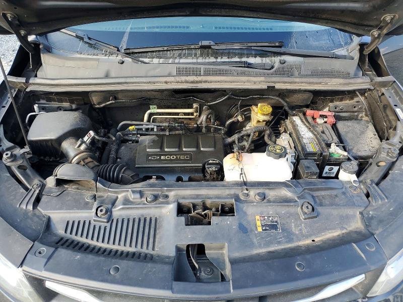 Photo 11 from auction – 2018 CHEVROLET TRAX with VIN 3GNCJKSB8JL334311