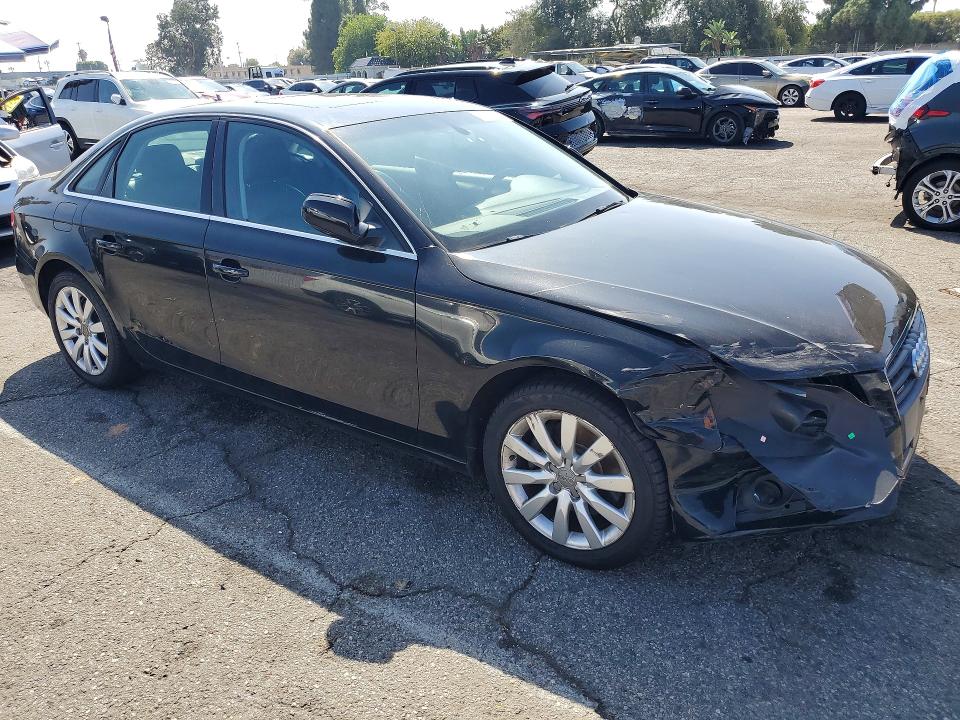 Снимка 4 от търг – 2011 AUDI A4 с VIN WAUFFAFL0BN048505