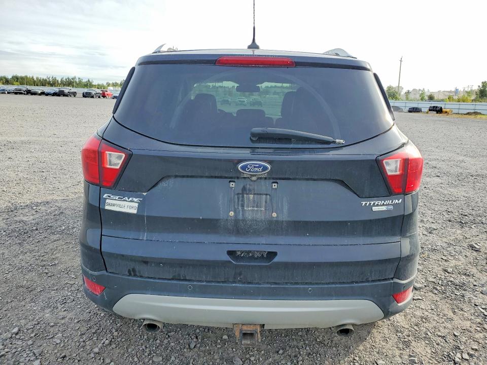 Foto 6 de la subasta – 2019 FORD ESCAPE con VIN 1FMCU9J96KUA43204