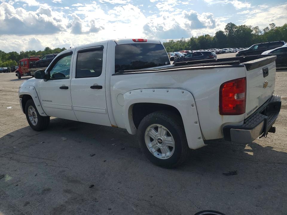 Photo 2 from auction – 2013 CHEVROLET SILVERADO with VIN 3GCPKSE72DG365940