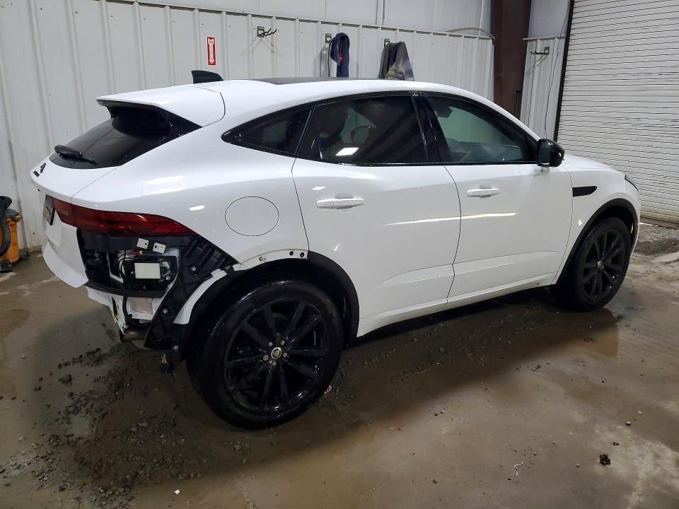 Photo 3 from auction – 2024 JAGUAR E-PACE with VIN SADFL2FX5R1049465