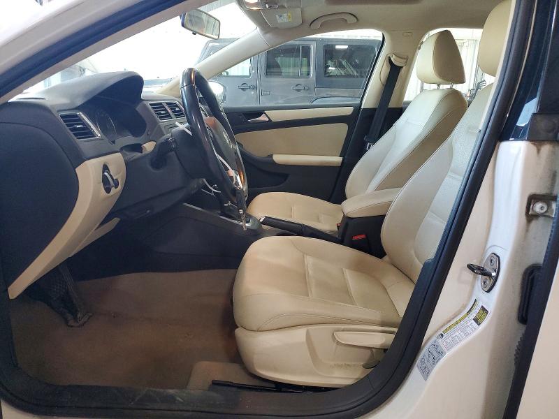 Photo 7 from auction – 2012 VOLKSWAGEN JETTA with VIN 3VWDP7AJ2CM420354