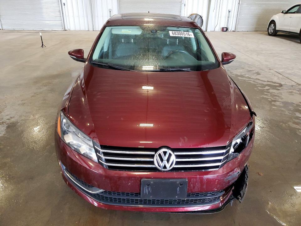 Снимка 5 от търг – 2012 VOLKSWAGEN PASSAT с VIN 1VWBH7A39CC036370