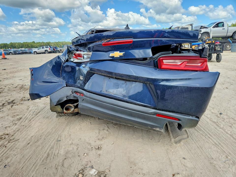 Photo 6 from auction – 2016 CHEVROLET CAMARO with VIN 1G1FB1RS7G0148938