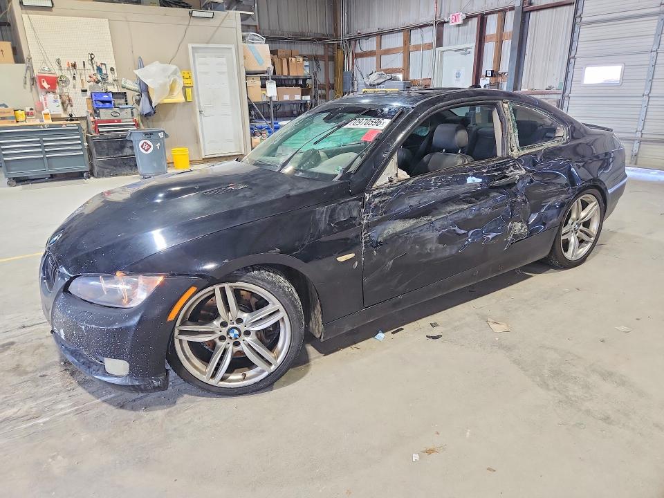 BMW 335 2010 with VIN WBAWB7C51AP049380 - Photo from auction