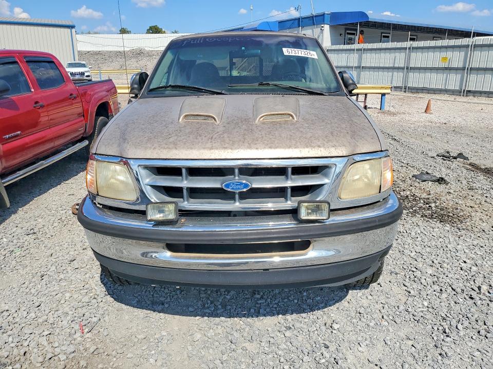 Photo 5 from auction – 1997 FORD F150 with VIN 1FTDX1767VNB11958