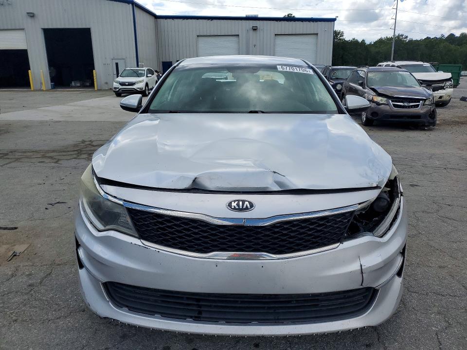 Photo 5 from auction – 2018 KIA OPTIMA with VIN 5XXGT4L32JG212045
