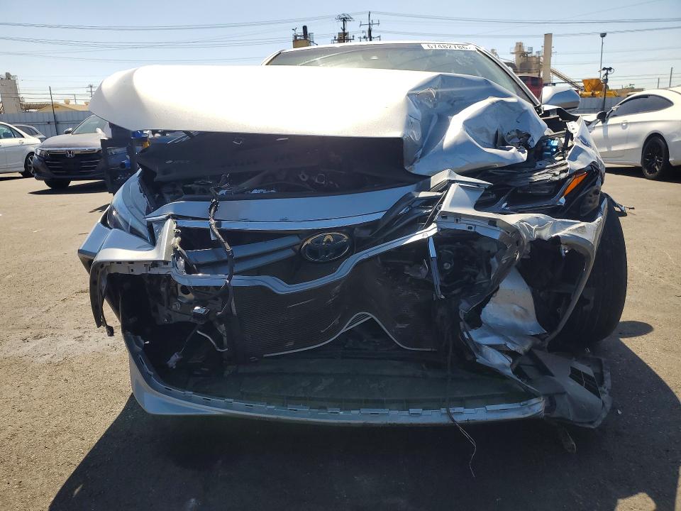 Photo 5 from auction – 2022 TOYOTA AVALON with VIN 4T1DA1AB7NU013943