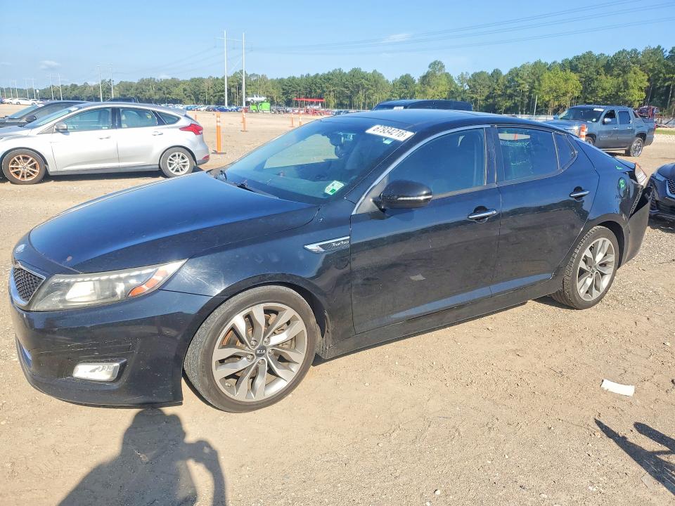 KIA OPTIMA 2015 с VIN 5XXGR4A69FG387265 - Снимка от търг