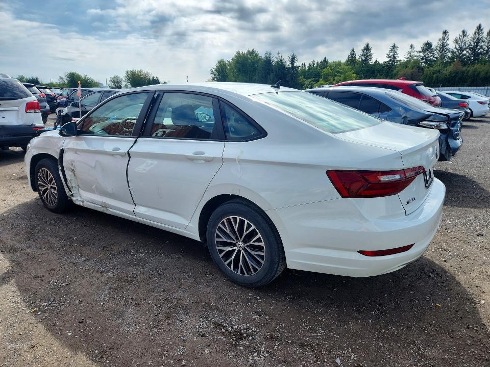 Снимка 2 от търг – 2020 VOLKSWAGEN JETTA с VIN 3VWCB7BU7LM052272