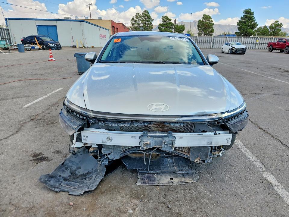 Photo 5 from auction – 2024 HYUNDAI SONATA with VIN KMHL64JA8RA419985