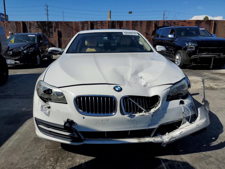 Снимка 5 от търг – 2014 BMW 528 с VIN WBA5A5C55ED500899