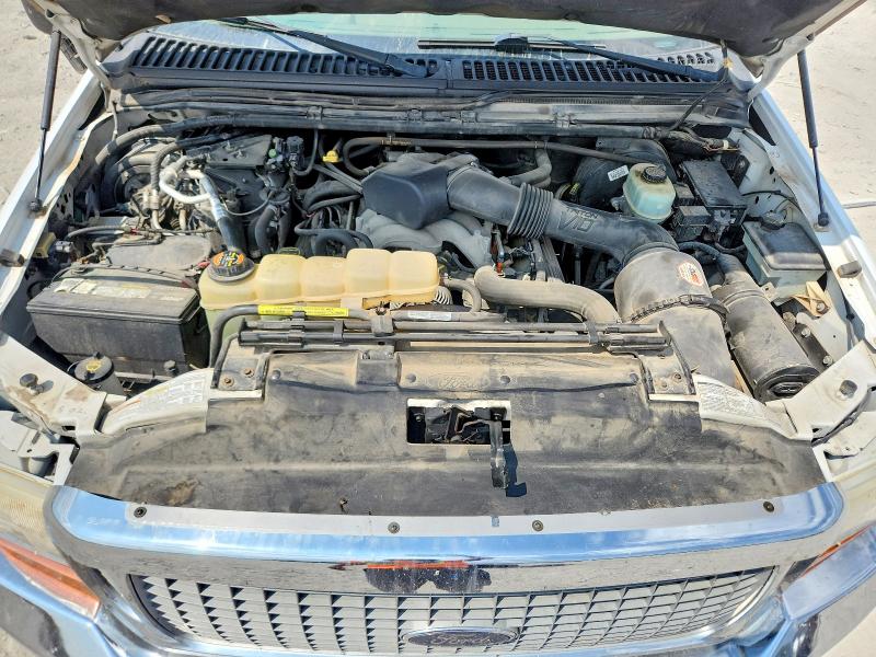 Фото 12 с аукциона – 2001 FORD EXCURSION с VIN 1FMNU41S61EC08305