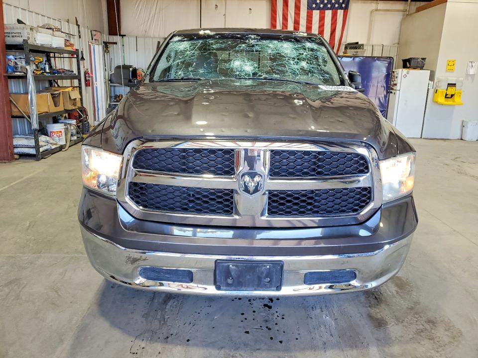 Снимка 5 от търг – 2014 RAM 1500 с VIN 1C6RR7GTXES239600