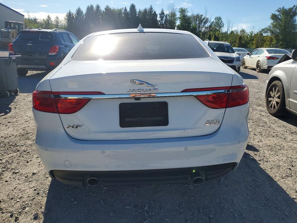 Foto 6 de la subasta – 2018 JAGUAR XF con VIN SAJBK4FX8JCY64150