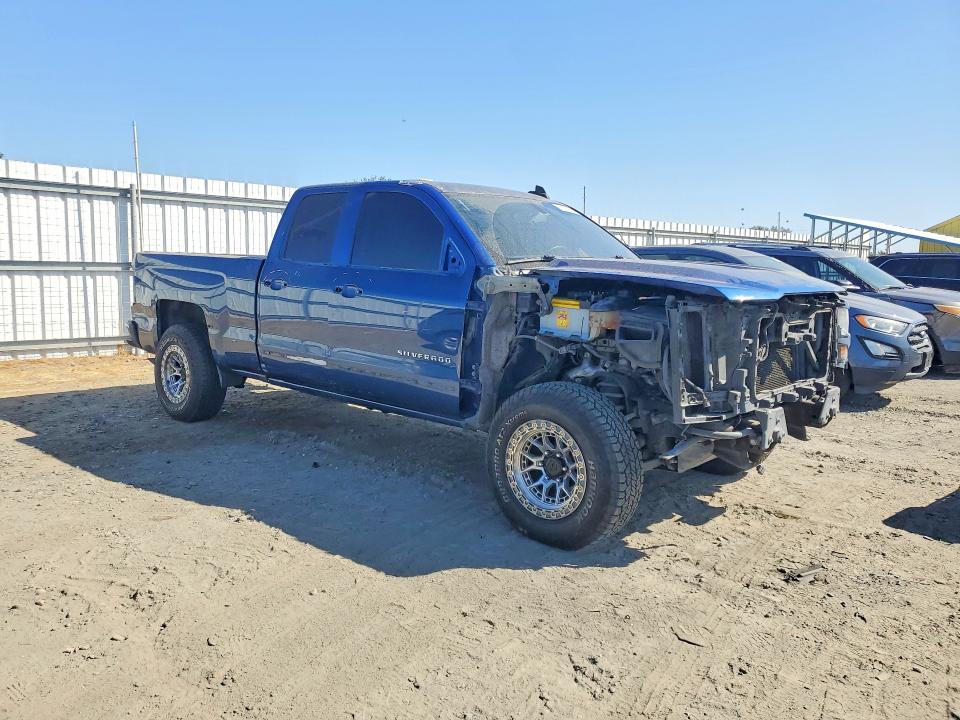 Photo 4 from auction – 2016 CHEVROLET SILVERADO with VIN 1GCRCREH7GZ202664