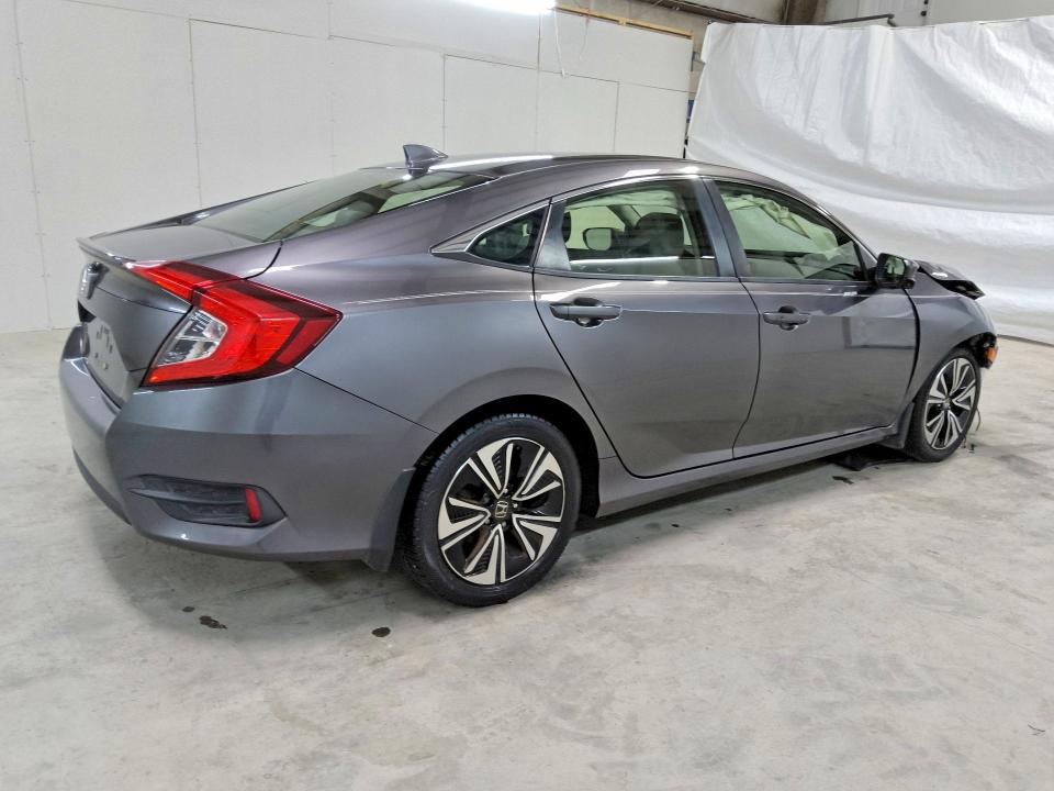 Photo 3 from auction – 2018 HONDA CIVIC with VIN JHMFC1F39JX005634