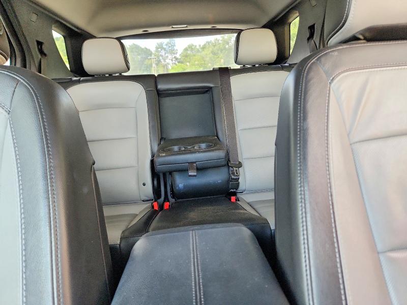 Photo 10 from auction – 2018 CHEVROLET EQUINOX with VIN 2GNAXVEV0J6340864