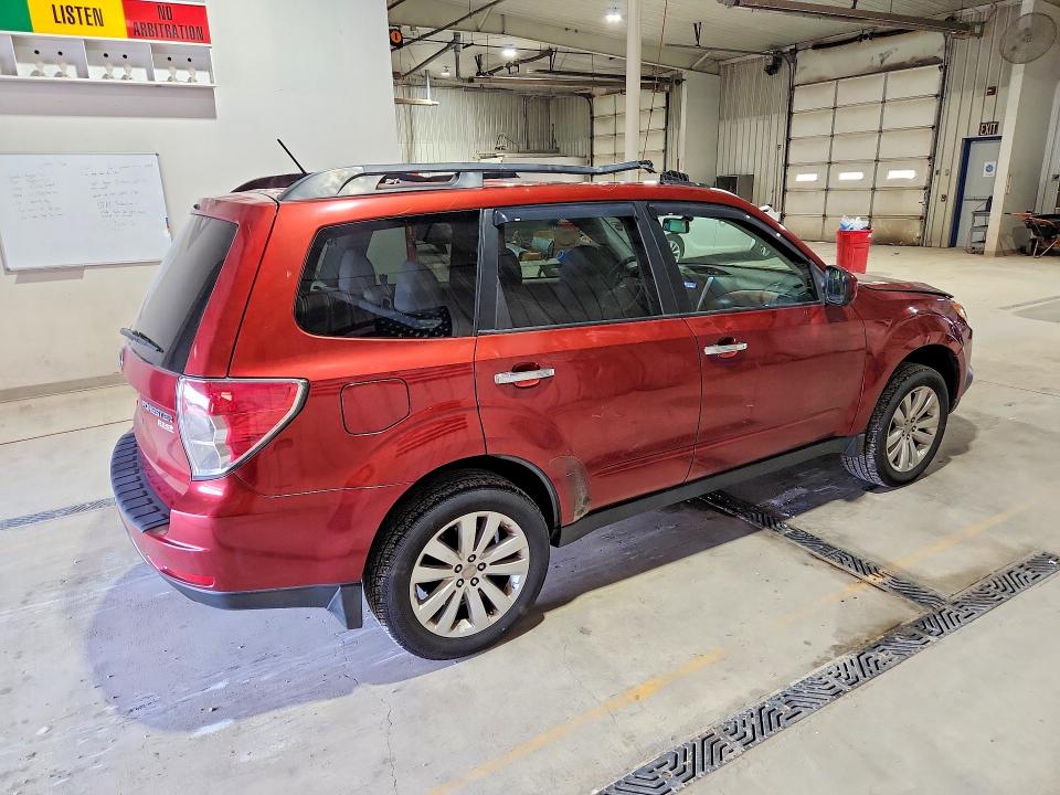 Photo 3 from auction – 2012 SUBARU FORESTER with VIN JF2SHADC7CH430370